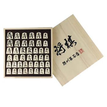 Луксозна дървена Япония Shogi 40 бр / комплект шахматна игра сгъваема PU кожа шахматна дъска Sho-gi шахматна игра семейна маса дъска игра играчка подарък