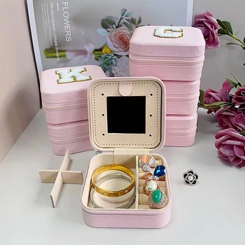 Creative писмо пътуване бижута кутия мини преносим организатор пътуване случай кутии за съхранение на пръстени обеци колиета гривни