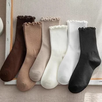 6 чифта Жените разрошени Mid Tube чорапи дишаща плътен цвят комплект есента пот-абсорбиращи модерен сладък универсален момиче чорапи