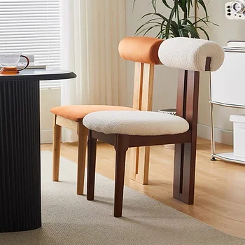 Стол с мека кадифена материя и рамка от масивно дърво, стол за грим и тоалетка