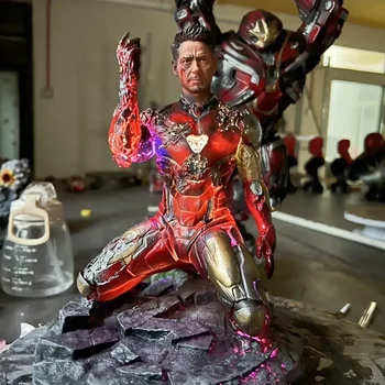 The Avengers Endgame аниме фигура Iron Man Mk85 Snap вашия модел кукли Gk коленичил статуя колекция декорация рожден ден играчки Gif